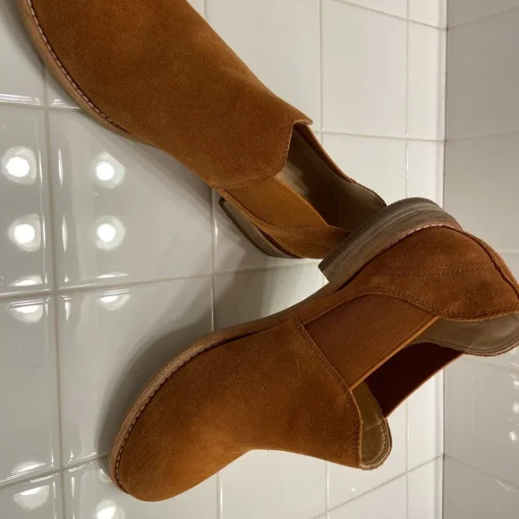 Sold - Picture 2 of 5